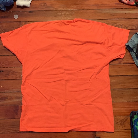Pink-ish peach colored Nike tee - Picture 2 of 2